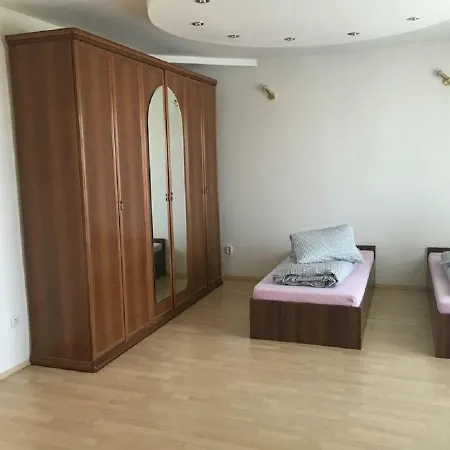 Semesterbostad Relax House *